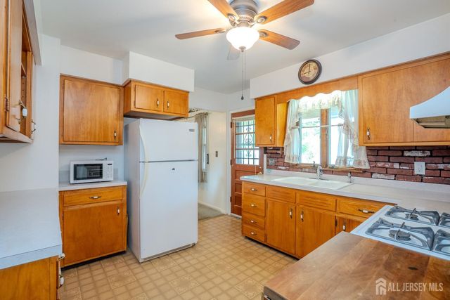 503 Elizabeth Avenue, Piscataway, NJ 08854