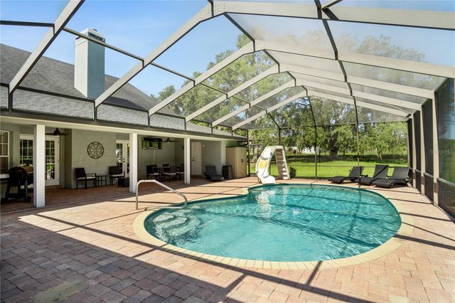 9045 LAKE HATCHINEHA RD, Haines City, FL 33844