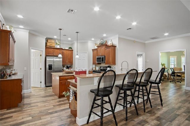 9045 LAKE HATCHINEHA RD, Haines City, FL 33844