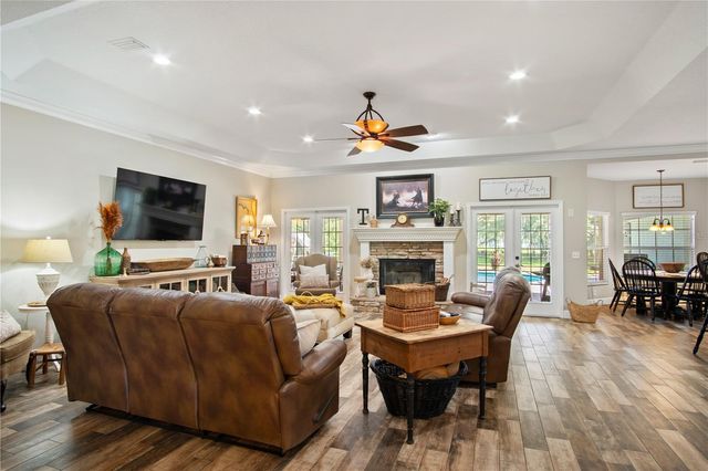 9045 LAKE HATCHINEHA RD, Haines City, FL 33844