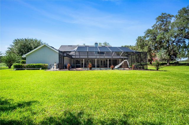9045 LAKE HATCHINEHA RD, Haines City, FL 33844