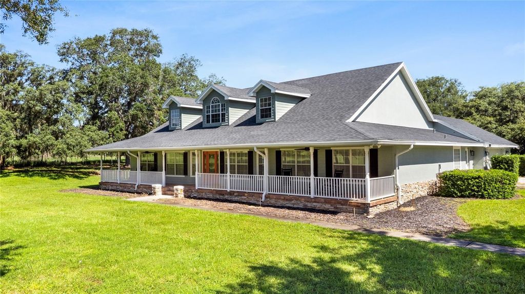 9045 LAKE HATCHINEHA RD, Haines City, FL 33844