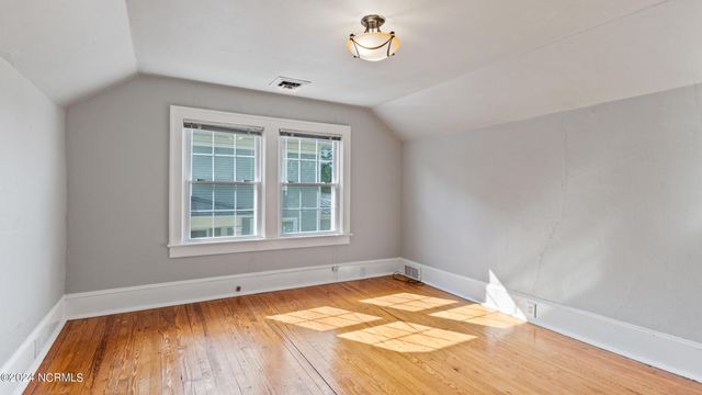 103 NW Fourth Street, Snow Hill, NC 28580