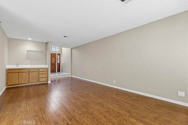 6007 Loynes 45, Long Beach, CA 90803