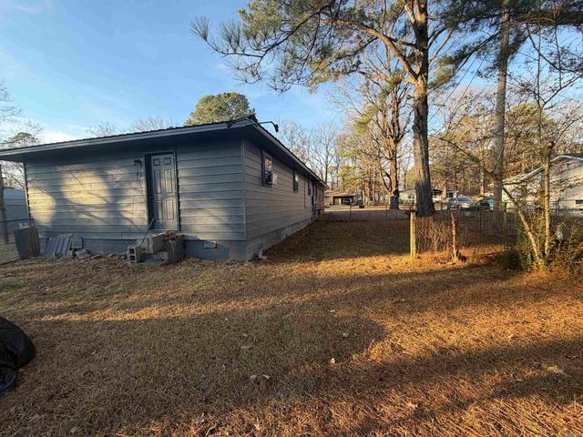 9 Caylor Lane, Little Rock, AR 72209