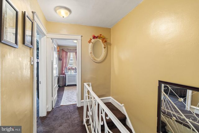 7017 RADBOURNE RD, Upper Darby, PA 19082