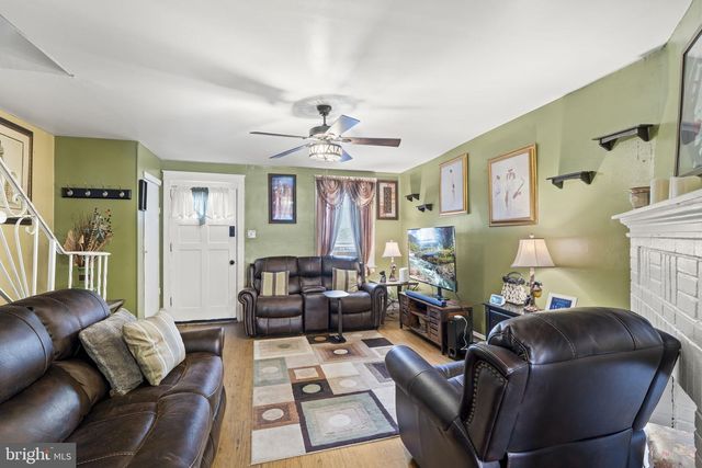 7017 RADBOURNE RD, Upper Darby, PA 19082