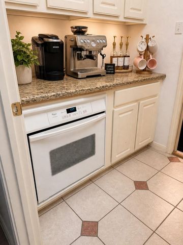 128 April Wind Court, Montgomery, TX 77356