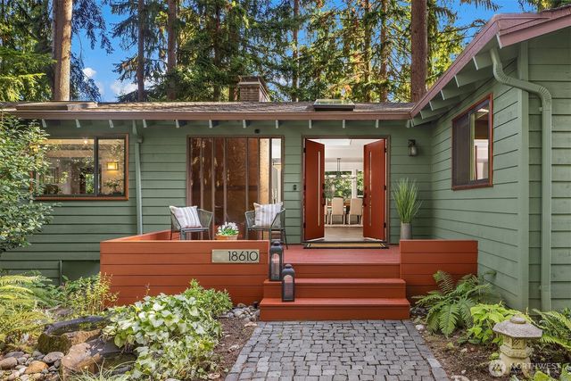 18610 SE 58th Street, Issaquah, WA 98027