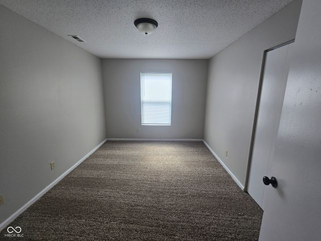 916 Belvedere Drive, Shelbyville, IN 46176