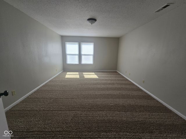 916 Belvedere Drive, Shelbyville, IN 46176