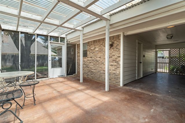 30 Crestwood Drive, Trophy Club, TX 76262