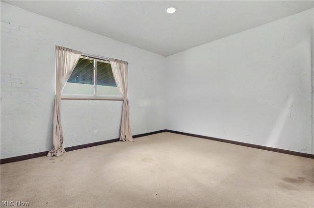 1291 N Revere Road, Akron, OH 44333