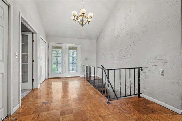 1291 N Revere Road, Akron, OH 44333