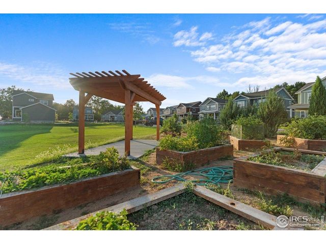 1667 Taft Gardens Cir, Loveland, CO 80537