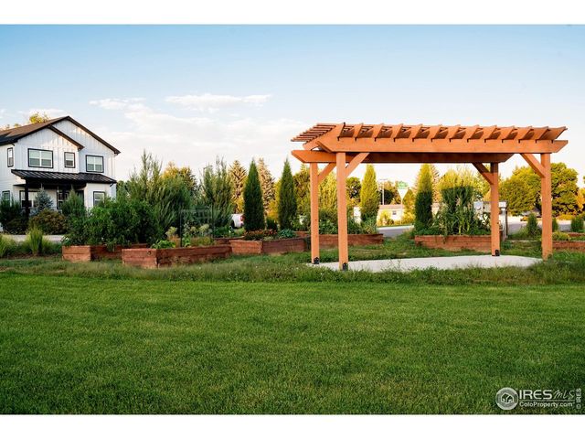 1667 Taft Gardens Cir, Loveland, CO 80537