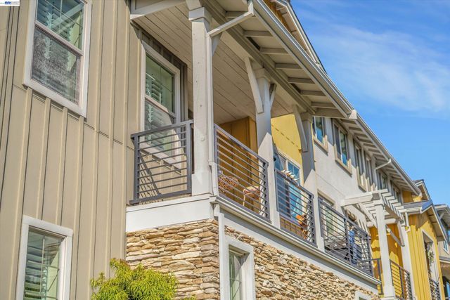 375 Basswood Cmn 9, Livermore, CA 94551