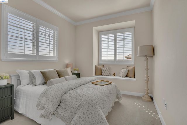 375 Basswood Cmn 9, Livermore, CA 94551