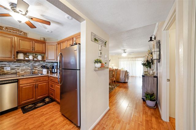 551 NW 76th Ter 208, Margate, FL 33063