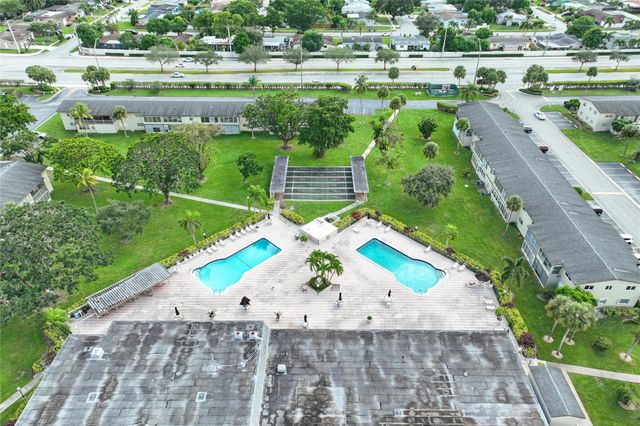 551 NW 76th Ter 208, Margate, FL 33063