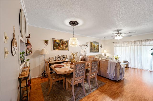 551 NW 76th Ter 208, Margate, FL 33063
