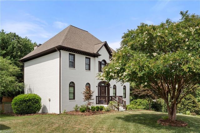 7049 Orchard Path Drive, Clemmons, NC 27012