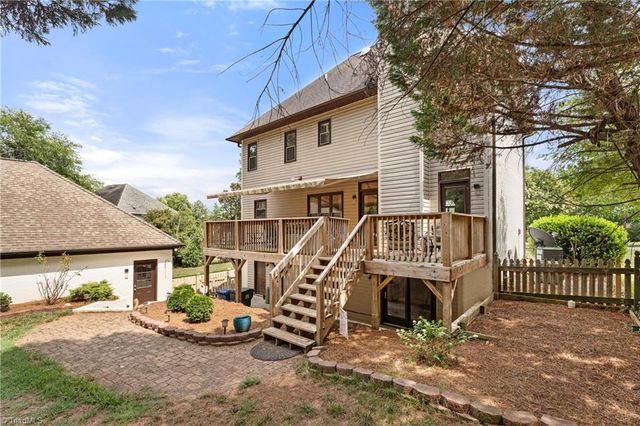 7049 Orchard Path Drive, Clemmons, NC 27012