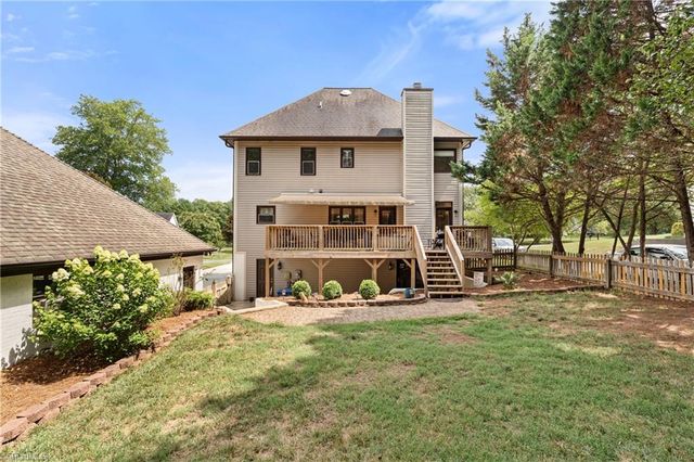 7049 Orchard Path Drive, Clemmons, NC 27012