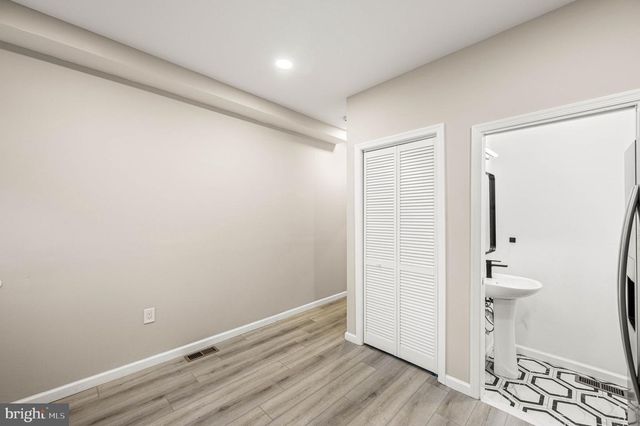 1317 S CORLIES ST, Philadelphia, PA 19146