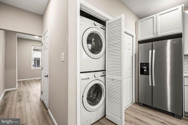 1317 S CORLIES ST, Philadelphia, PA 19146