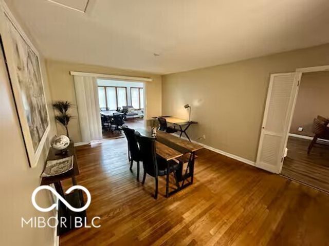 10329 N Delaware Street, Carmel, IN 46280