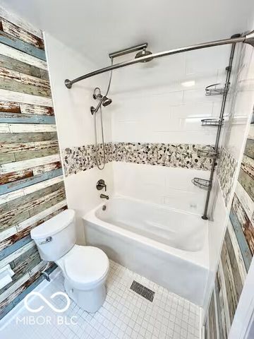 10329 N Delaware Street, Carmel, IN 46280