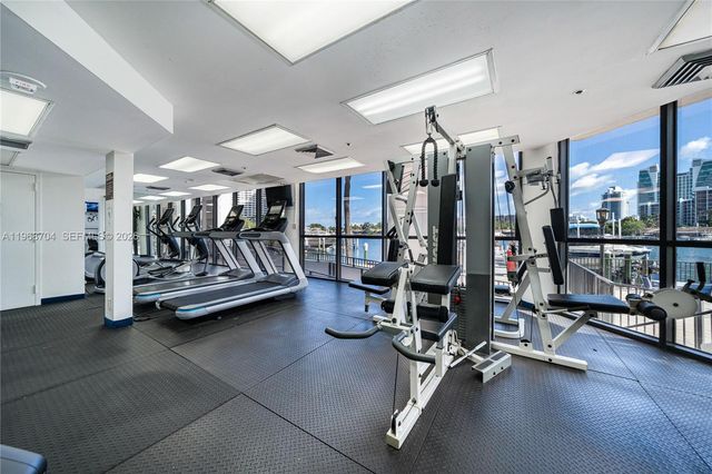 300 Three Islands Blvd PH4A, Hallandale Beach, FL 33009