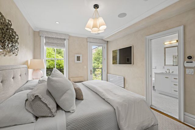 157 10TH ST, Hoboken, NJ 07030