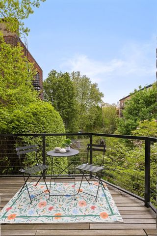 157 10TH ST, Hoboken, NJ 07030