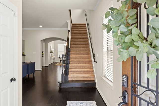 2706 Kings Retreat Circle, Kingwood, TX 77345