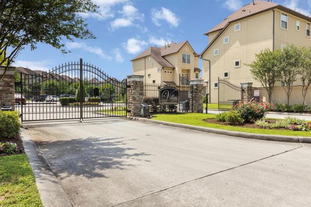 2706 Kings Retreat Circle, Kingwood, TX 77345