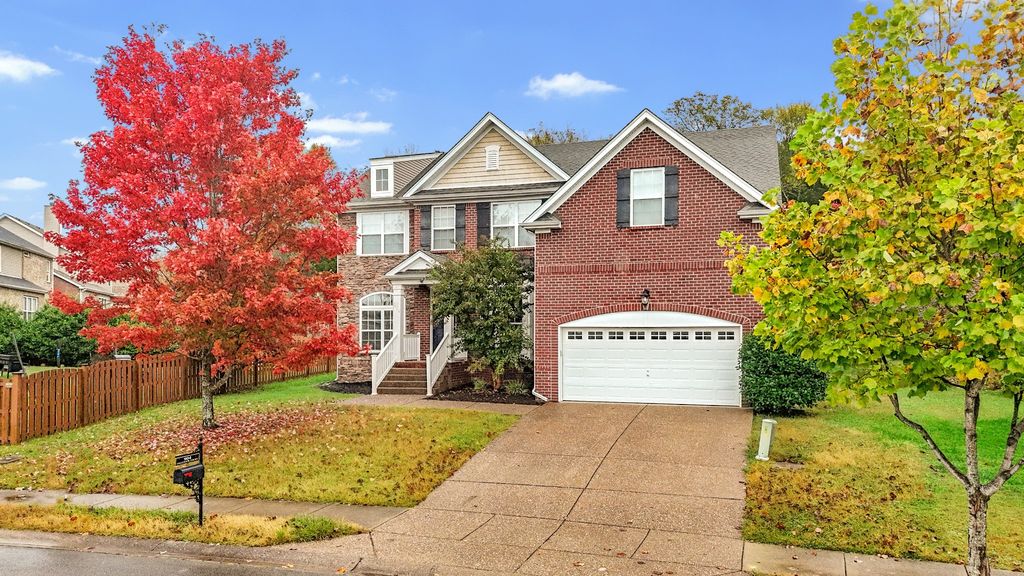 904 Inglenook Ct, Nolensville, TN 37135