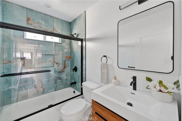 846 N Washington, Long Beach, CA 90813