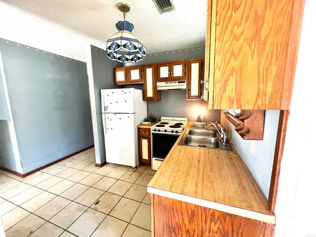 1115 Summer Street, Hot Springs, AR 71913