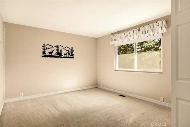 31530 Onacrest, Running Springs, CA 92382