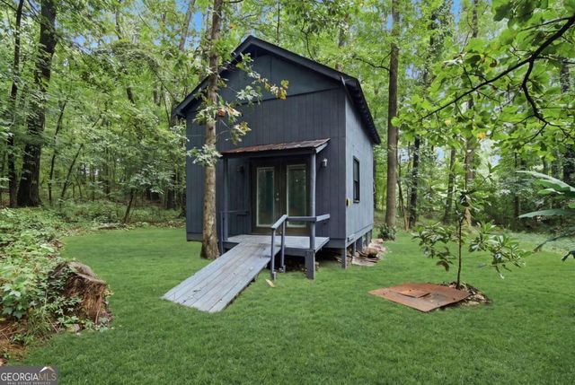 720 Twin Pines Road, Covington, GA 30014