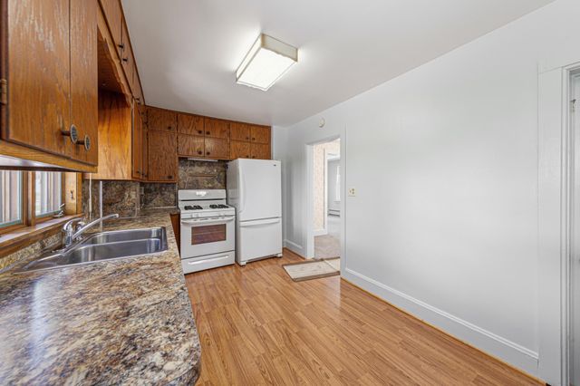 807 2nd Street SW, Faribault, MN 55021
