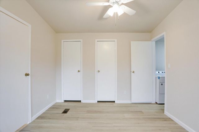 5806 South Highway 35, Alvin, TX 77511