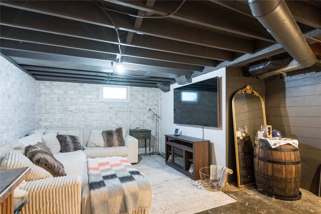 313 SW Logan Street, Ankeny, IA 50023