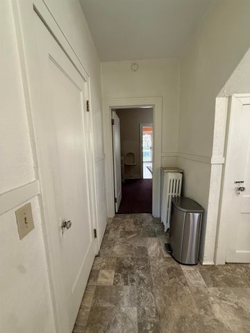 1981 SNOWDEN AVE, Memphis, TN 38107