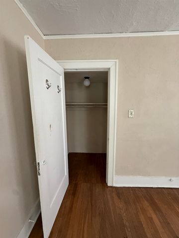 1981 SNOWDEN AVE, Memphis, TN 38107