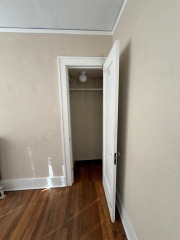 1981 SNOWDEN AVE, Memphis, TN 38107