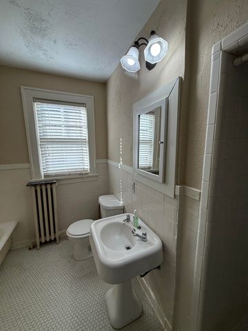 1981 SNOWDEN AVE, Memphis, TN 38107