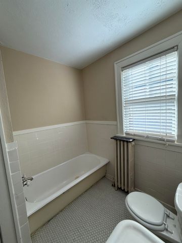 1981 SNOWDEN AVE, Memphis, TN 38107